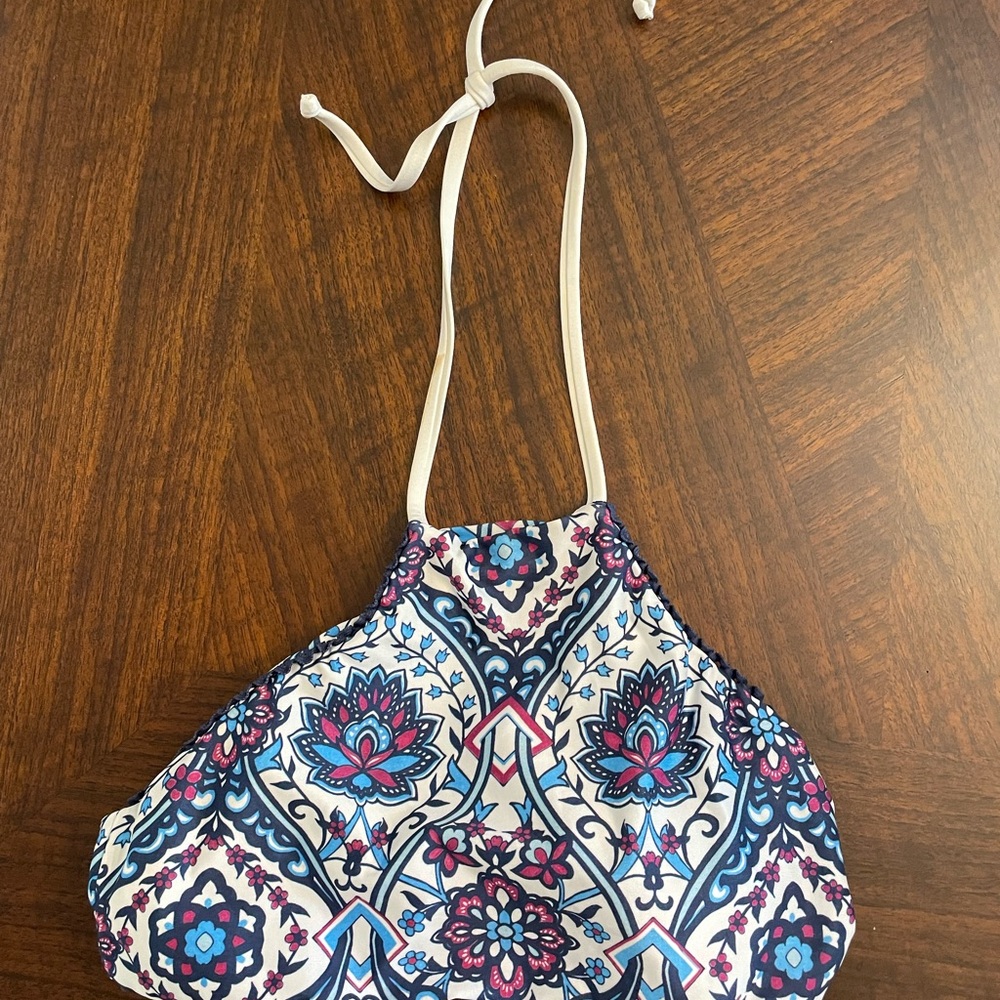 BECCA Blue and Pink Patterned Bikini Top